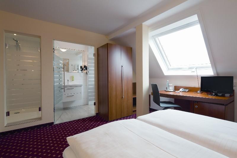 Hotel Schwert Rastatt Room photo